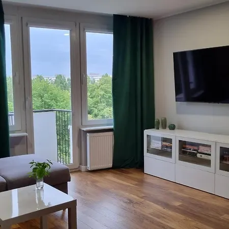Apartament Z Zolta Osmiornica غدانسك