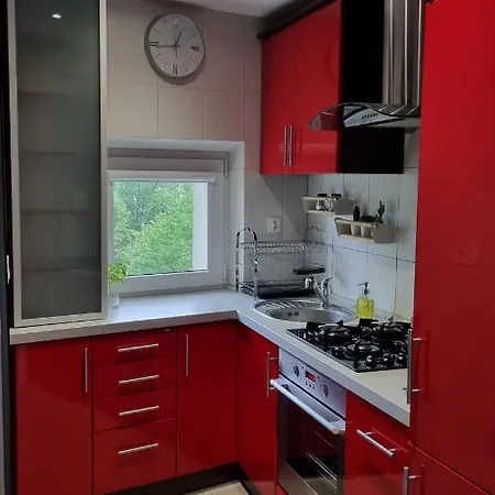 Apartament Z Zolta Osmiornica